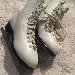Ice skates